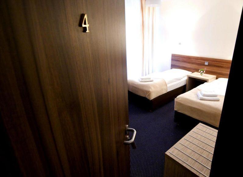 Adria Bed & Breakfast Myślibórz Екстериор снимка